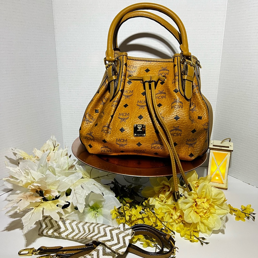 Authentic MCM 2 Way drawstring Visettos Cognac